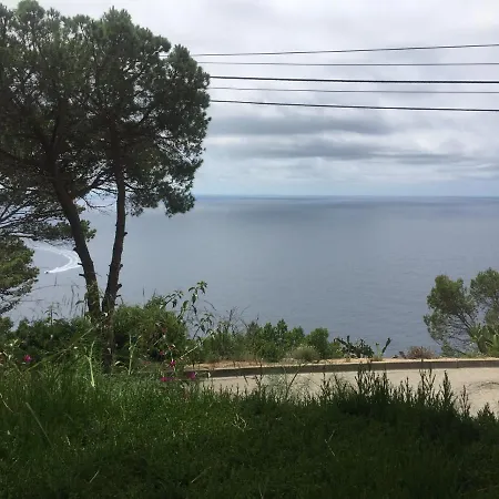 Les Penyes Villa *